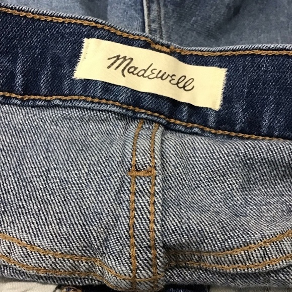 Madewell High-Rise Denim Shorts in Burke Wash: Button-Front Edition Size 27. - Picture 7 of 10